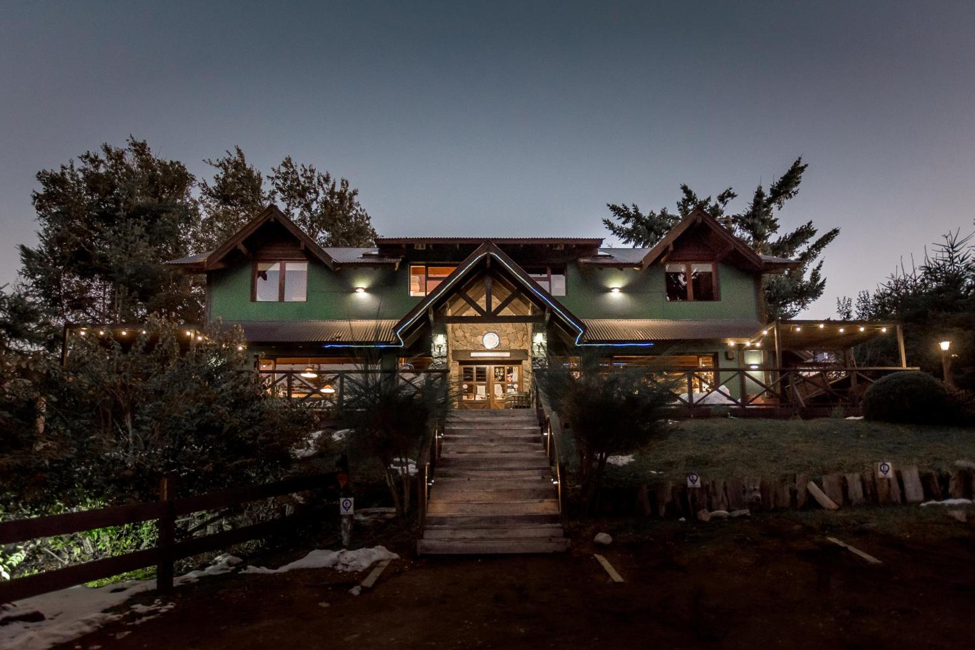 Hostel La Angostura Villa La Angostura Esterno foto